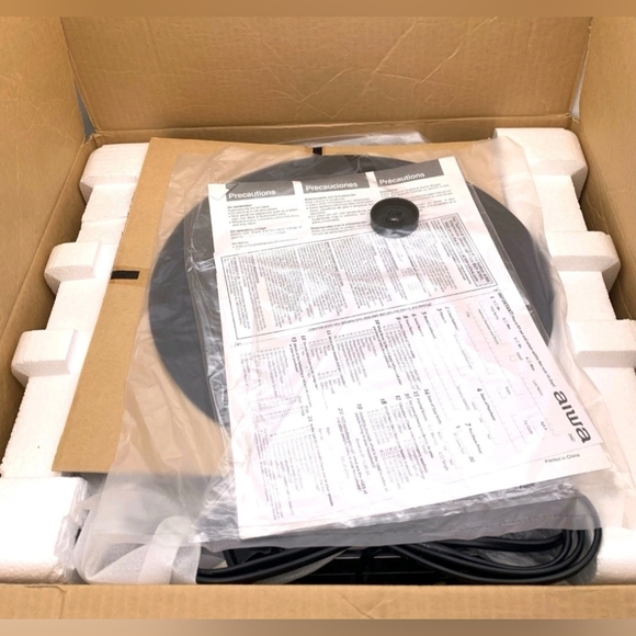 Aiwa Stereo Full Automatic Turntable System PX-E860 - 1999 Vinyl Record Player - Picture 12 of 14